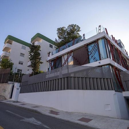 Nogalera Quintessence Apartment With Private Parking By Namaste Elite Торемолинос Екстериор снимка
