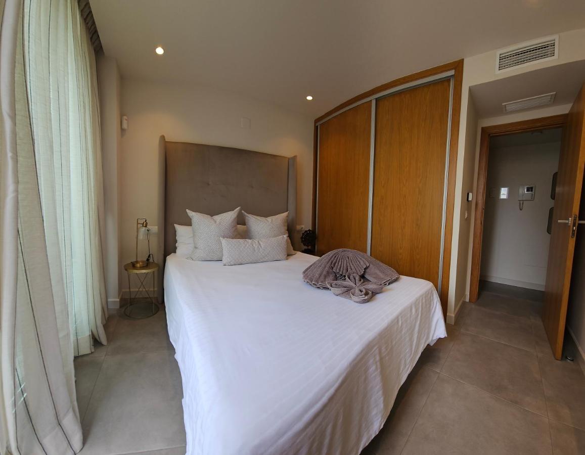 Nogalera Quintessence Apartment With Private Parking By Namaste Elite Торемолинос Екстериор снимка