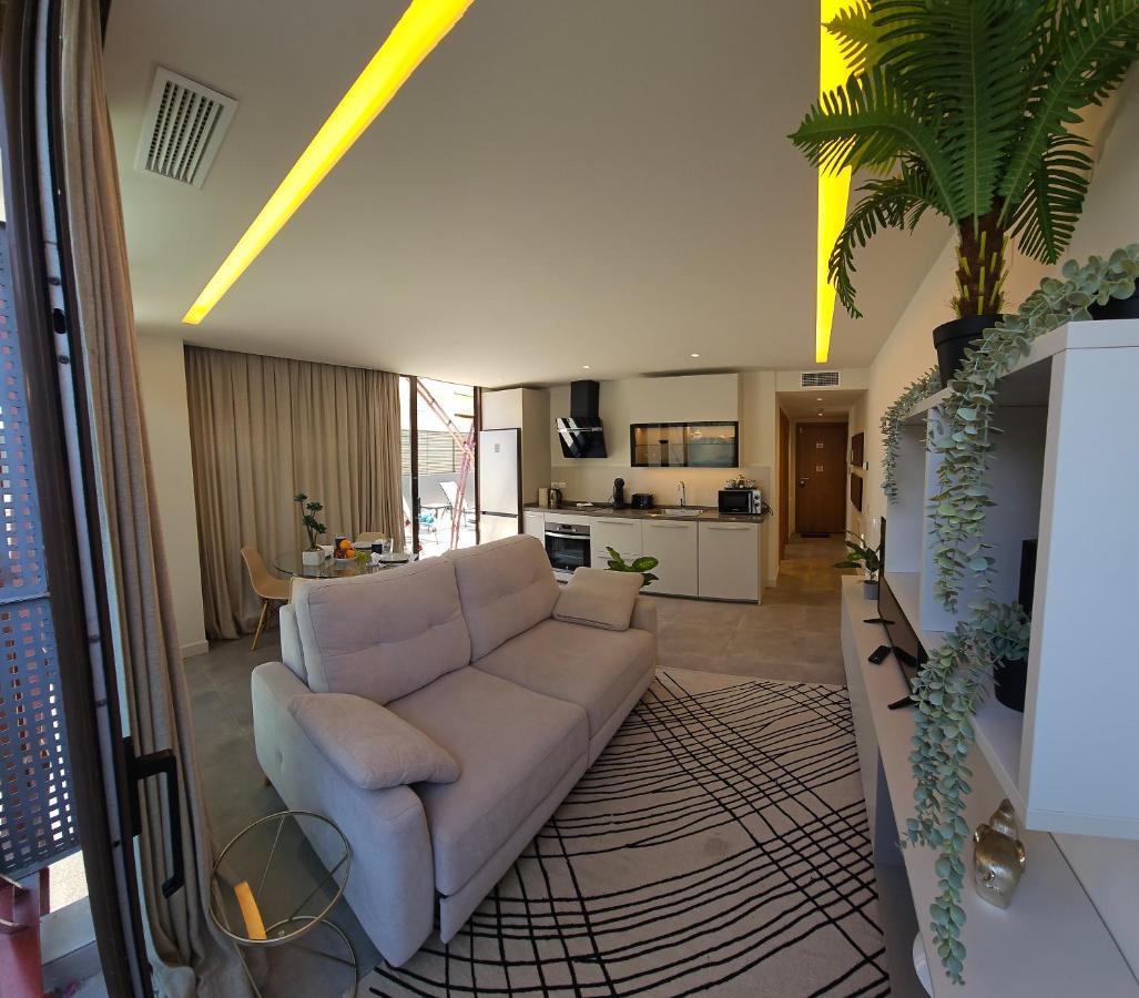 Nogalera Quintessence Apartment With Private Parking By Namaste Elite Торемолинос Екстериор снимка